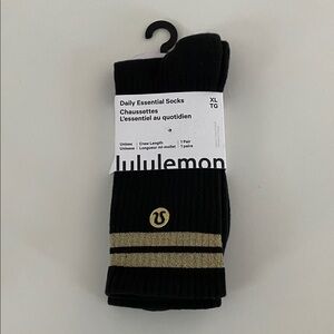 Lululemon Daily Essential Socks - Crew Length - XL - NWT